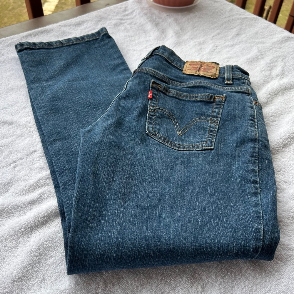 Classic Levi's Relaxed Boot Cut Jeans - Classic Blue Size 10M